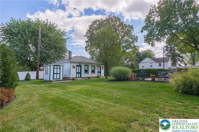1205 3rd Street, Whitehall Twp, PA 18052