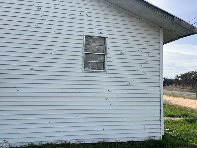 1034 Ranch Road 2545, Kingsland, TX 78639