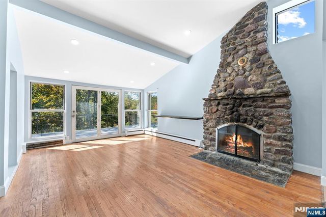 26 Rock Road, West Milford, NJ 07480