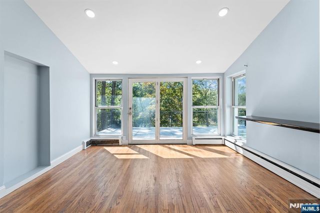 26 Rock Road, West Milford, NJ 07480