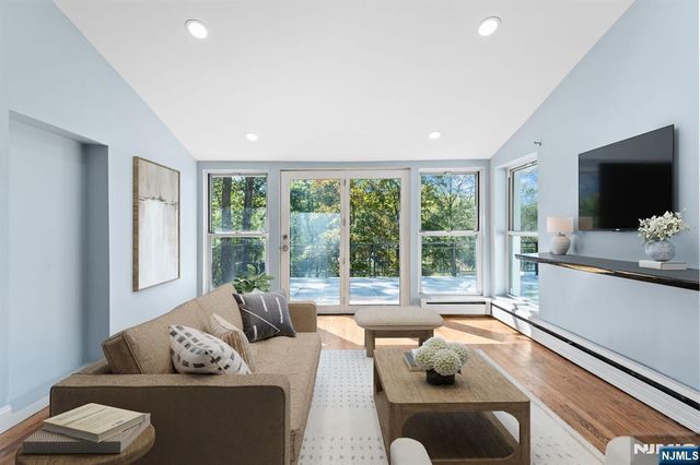 26 Rock Road, West Milford, NJ 07480