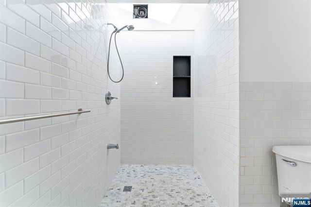 26 Rock Road, West Milford, NJ 07480