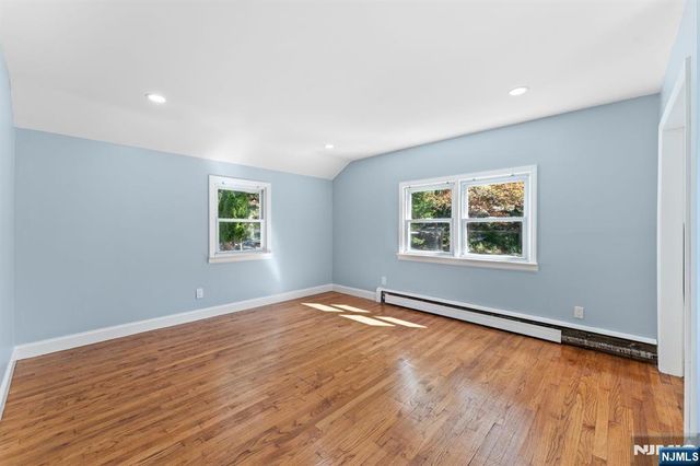 26 Rock Road, West Milford, NJ 07480