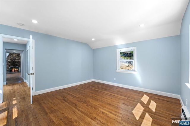 26 Rock Road, West Milford, NJ 07480