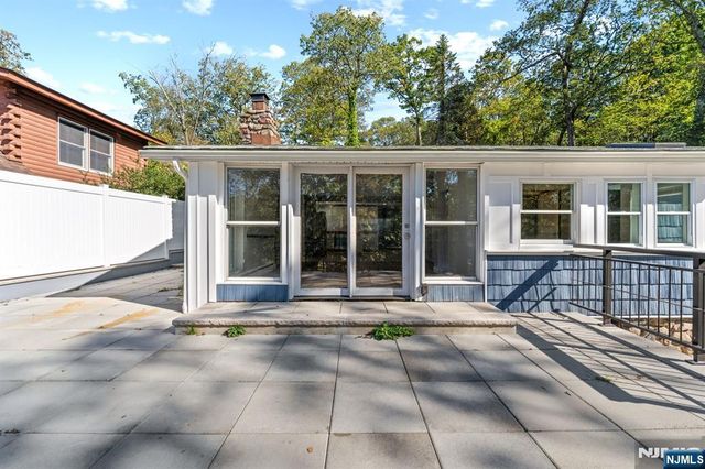 26 Rock Road, West Milford, NJ 07480