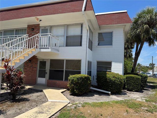 3480 32ND AVENUE N 105, St Petersburg, FL 33713