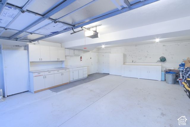 1254 N MAIN ST, Centerville, UT 84014