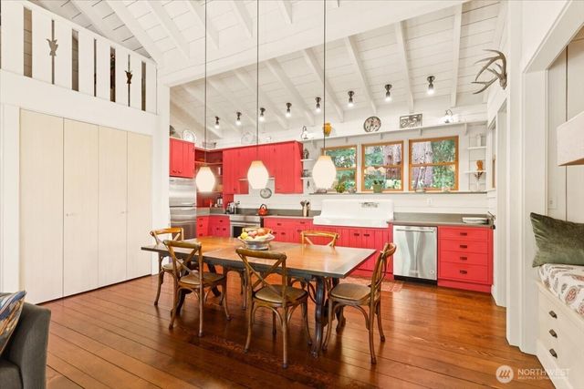 1103 E Ludlow Ridge Road, Port Ludlow, WA 98365