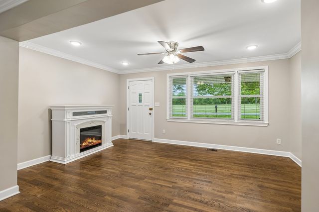 174 Young Rd, Lebanon, TN 37090