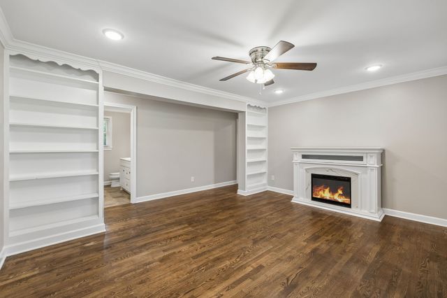 174 Young Rd, Lebanon, TN 37090