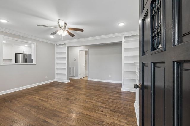 174 Young Rd, Lebanon, TN 37090