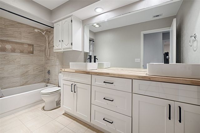 2217 Cedar Circle, Carrollton, TX 75006