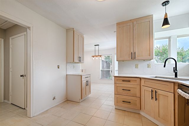 2217 Cedar Circle, Carrollton, TX 75006