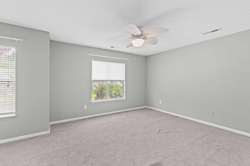 Image 18 of property listing at 5143 Ballantine Drive, Summerville, SC 29485