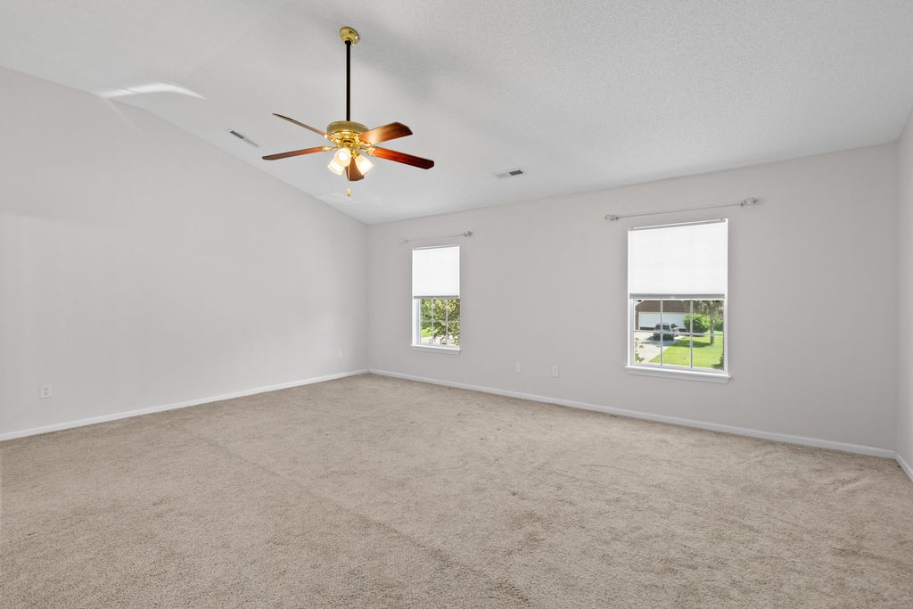 Image 23 of property listing at 5143 Ballantine Drive, Summerville, SC 29485