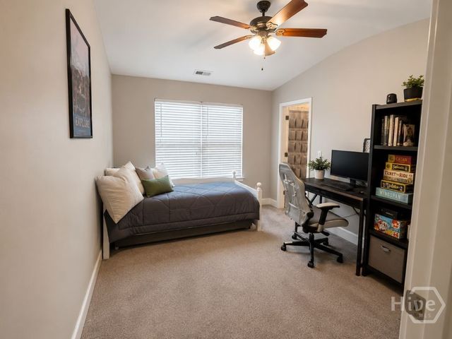 48 Winter Lake Circle, Savannah, GA 31407