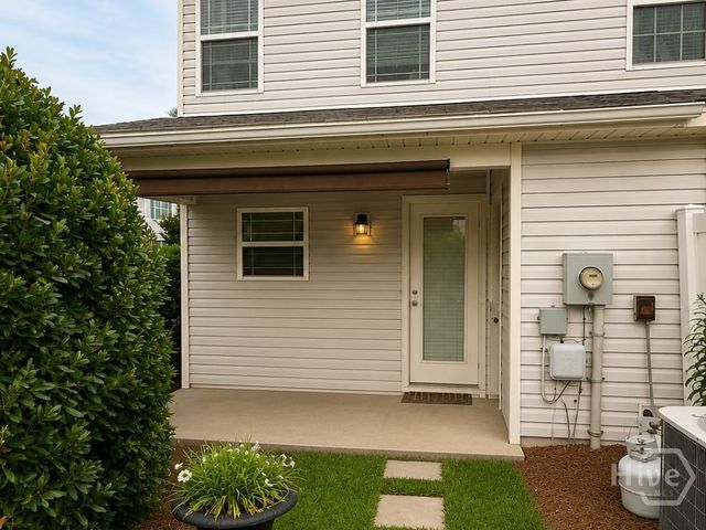 48 Winter Lake Circle, Savannah, GA 31407