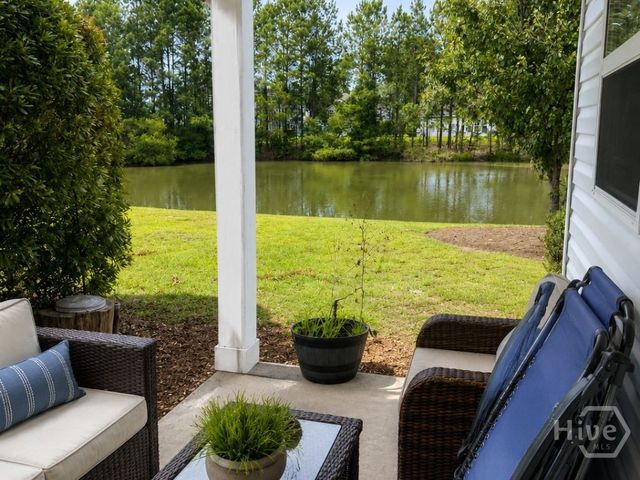 48 Winter Lake Circle, Savannah, GA 31407