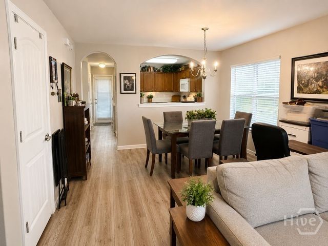 48 Winter Lake Circle, Savannah, GA 31407