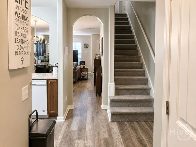 48 Winter Lake Circle, Savannah, GA 31407
