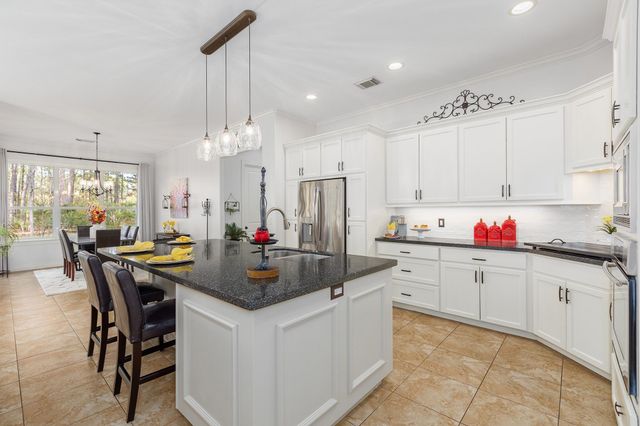 40 Artesian Way, New Caney, TX 77357