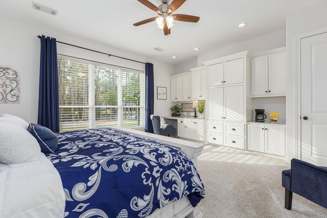 40 Artesian Way, New Caney, TX 77357