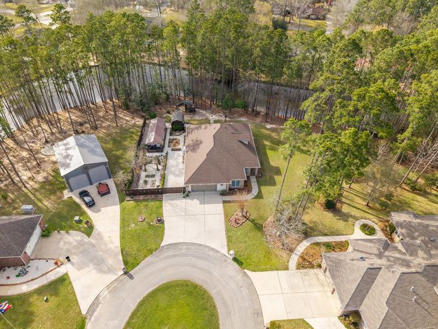 40 Artesian Way, New Caney, TX 77357