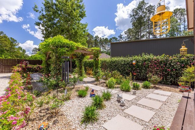 40 Artesian Way, New Caney, TX 77357