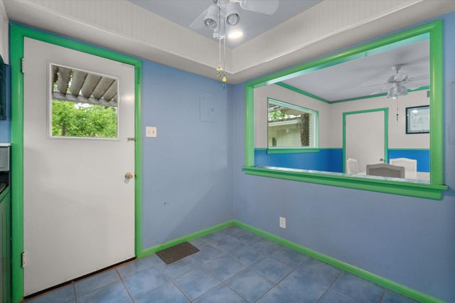 1209 W Lilly Lane, Arlington, TX 76013