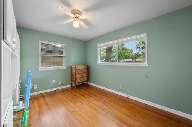 1209 W Lilly Lane, Arlington, TX 76013