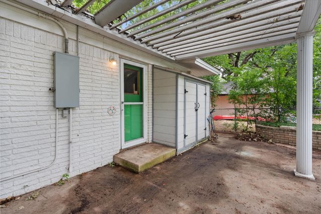 1209 W Lilly Lane, Arlington, TX 76013