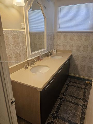 331 NW 195th Terrace, Miami Gardens, FL 33169