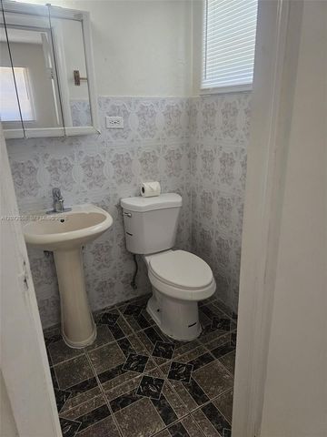 331 NW 195th Terrace, Miami Gardens, FL 33169