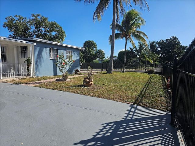 331 NW 195th Terrace, Miami Gardens, FL 33169