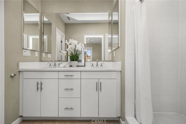 111 Tallowood, Irvine, CA 92620