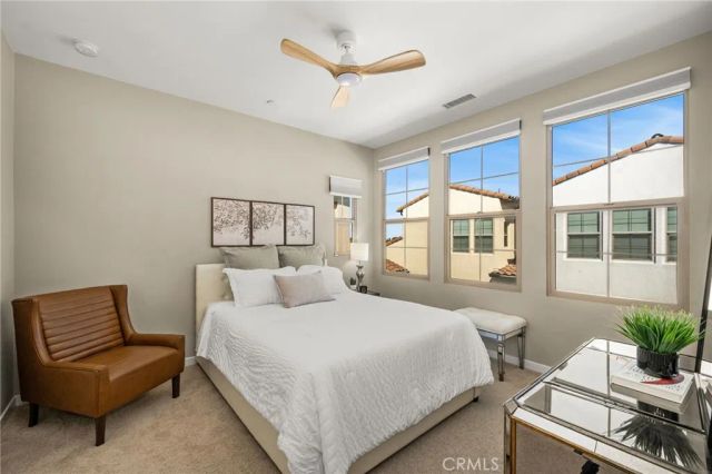 111 Tallowood, Irvine, CA 92620