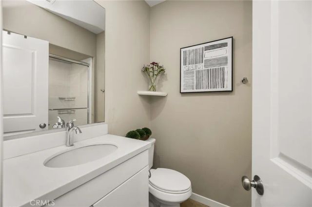 111 Tallowood, Irvine, CA 92620
