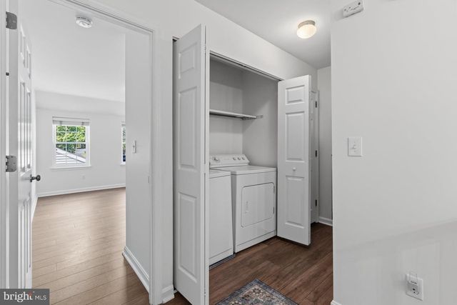 608 CAMBRIDGE CT, Palmyra, PA 17078
