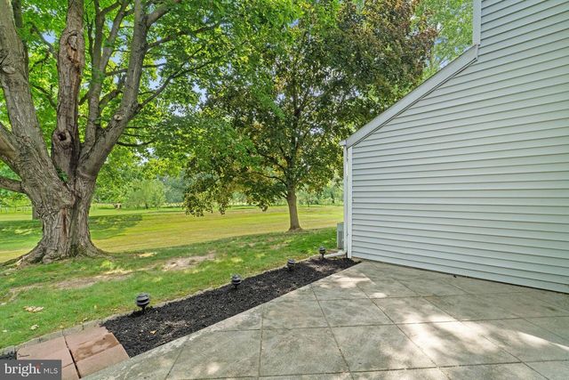 608 CAMBRIDGE CT, Palmyra, PA 17078