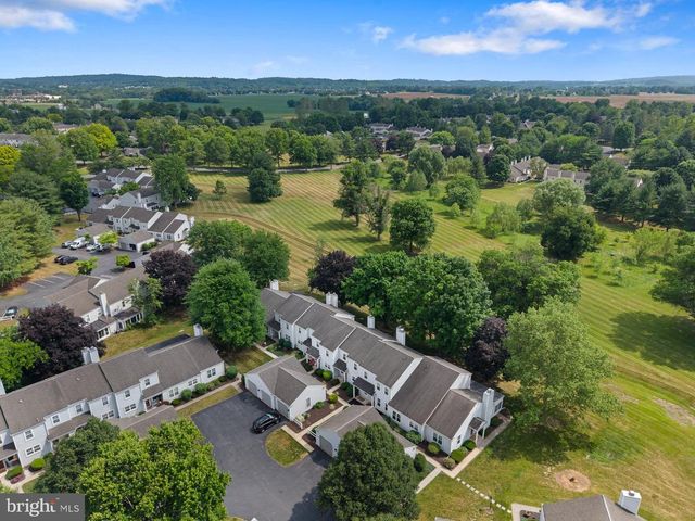 608 CAMBRIDGE CT, Palmyra, PA 17078