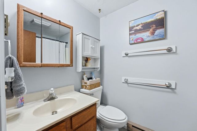 889 Hitzfield Street, Huntington, IN 46750