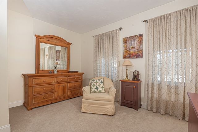 61 Sawmill Ln, Hanson, MA 02341