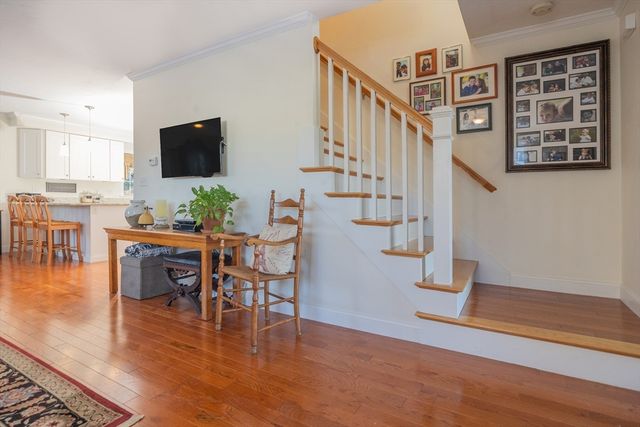 61 Sawmill Ln, Hanson, MA 02341