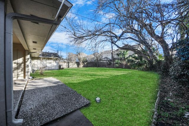 6159 Ella Lee Lane, Houston, TX 77057