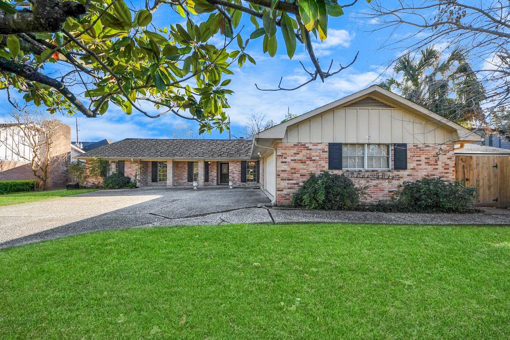 6159 Ella Lee Lane, Houston, TX 77057