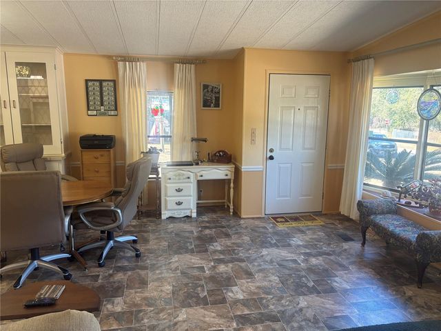 18410 SE 58TH STREET, Ocklawaha, FL 32179