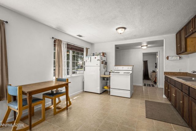 601 12th Street, Sparks, NV 89431