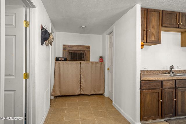 601 12th Street, Sparks, NV 89431
