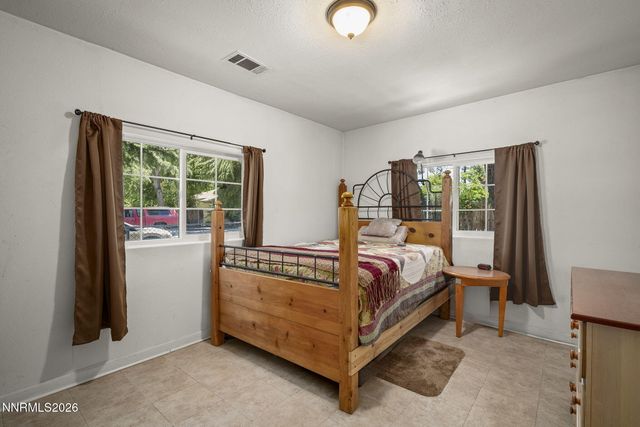 601 12th Street, Sparks, NV 89431
