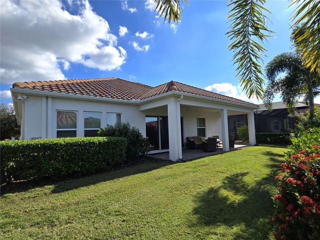 11925 PERENNIAL PLACE, Lakewood Ranch, FL 34211